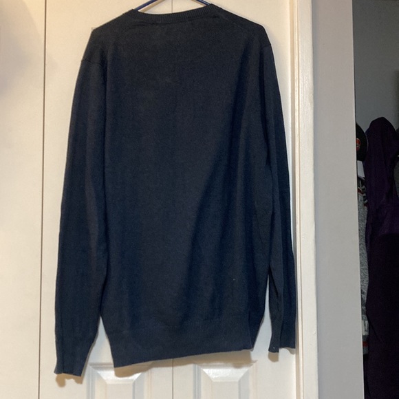 Eddie Bauer blue sweater - Picture 2 of 4